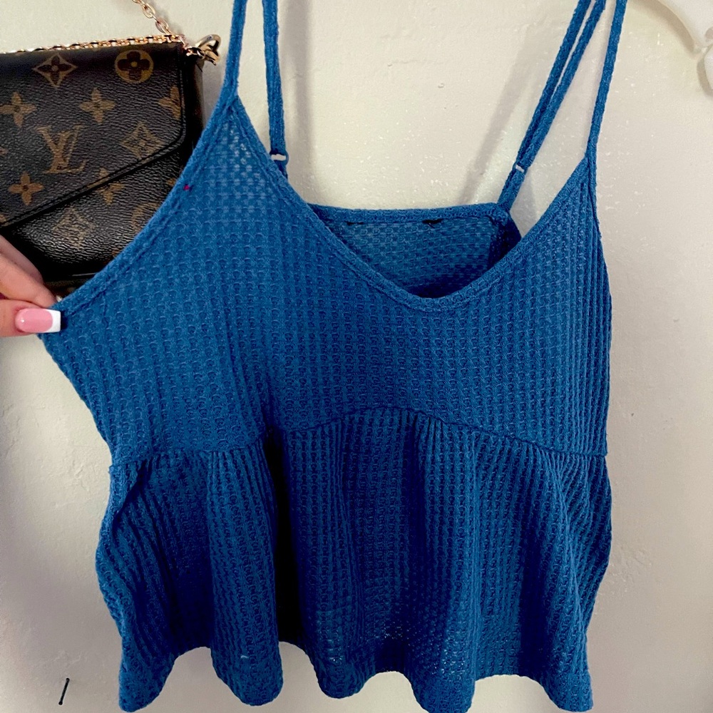 cute blue cami crop top, new never used!